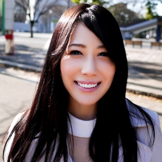 Maho Tsutsui